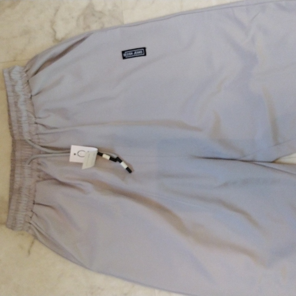 Chase jogging pants.